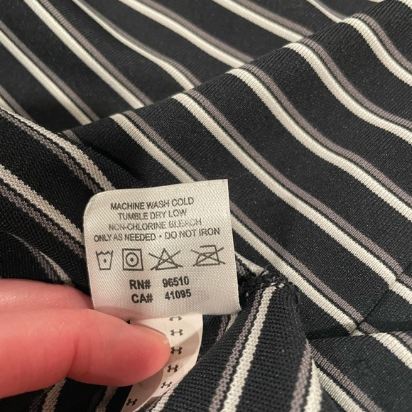 Under Armour polo - Picture 6 of 6